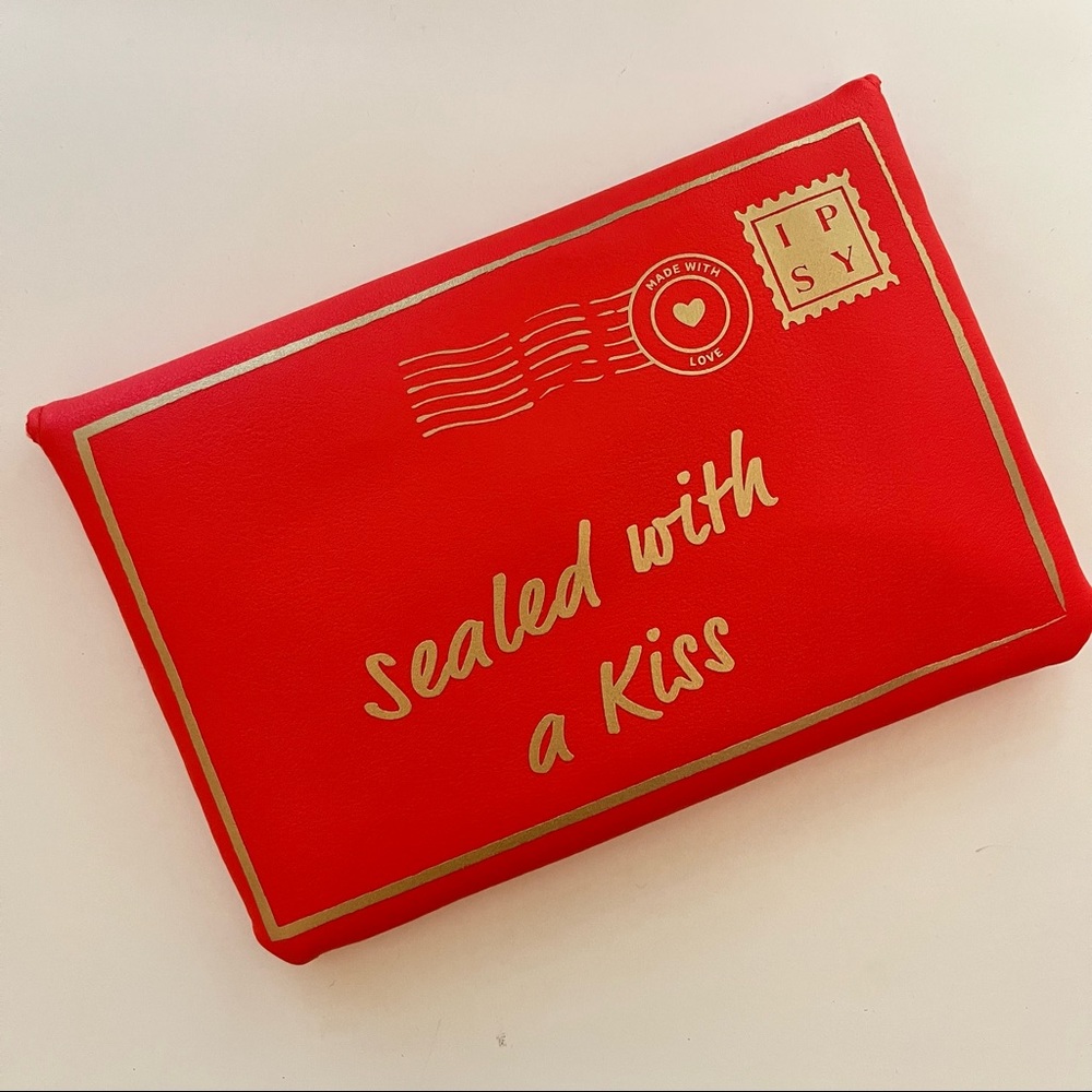 Ipsy glam bag